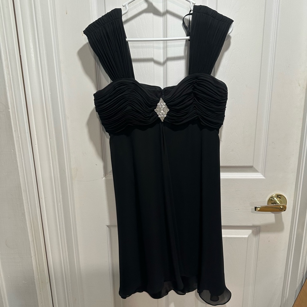 Elegant Black Mini Dress with Pleated Bodice